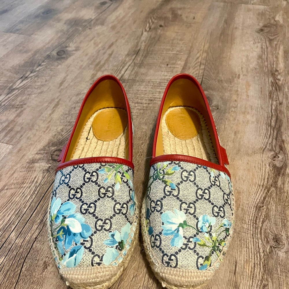 Gucci Red and Blue Espadrilles with Iconic Design